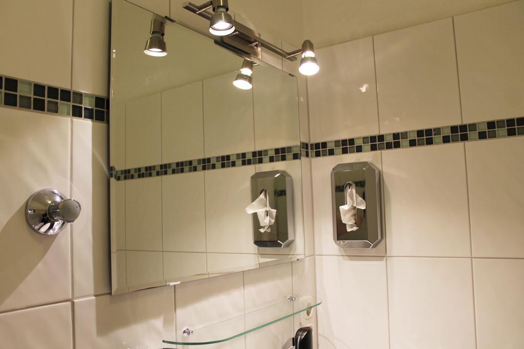 Aariana Hotel Offenbach am Main Buitenkant foto