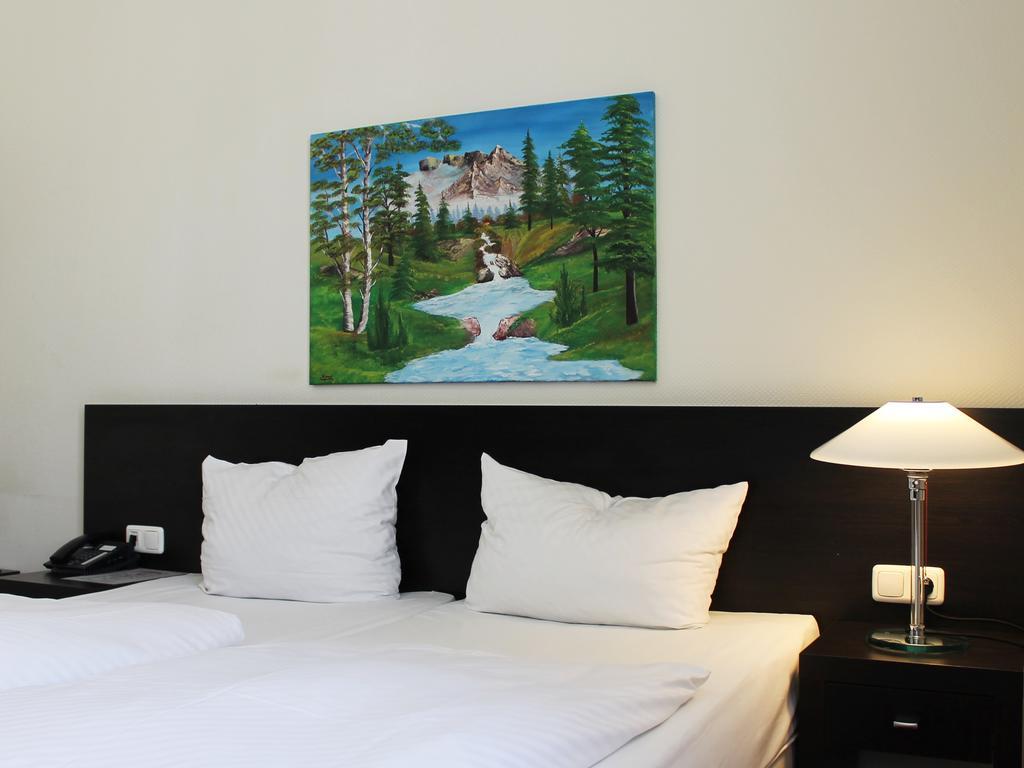 Aariana Hotel Offenbach am Main Buitenkant foto