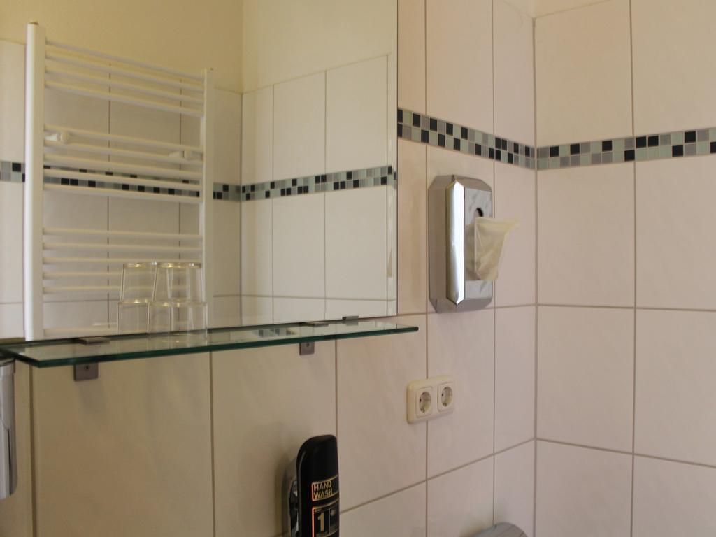 Aariana Hotel Offenbach am Main Buitenkant foto